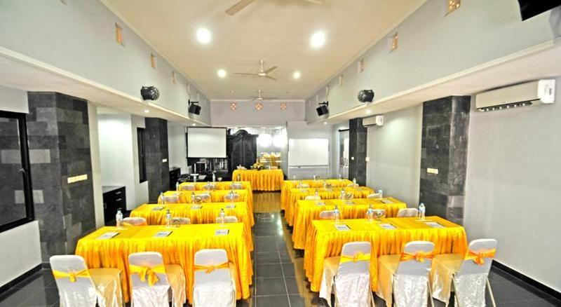 Arya Hotel & Spa Kuta  Exterior photo